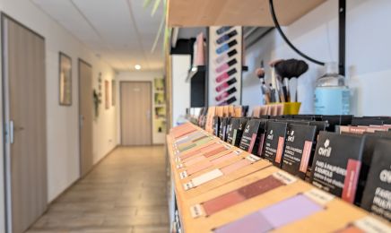 Helia Spa et beauté  : Manucure à Achicourt