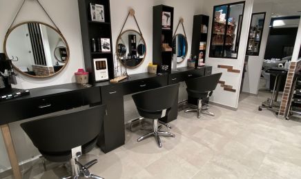 AU P’TIT SALON LE FOUSSERET : Coiffeur à Le Fousseret