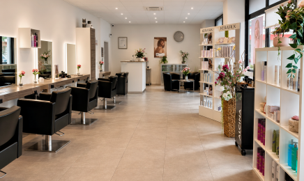 Kamila´s Perfekter Schnitt: Kosmetikstudio in Lippstadt