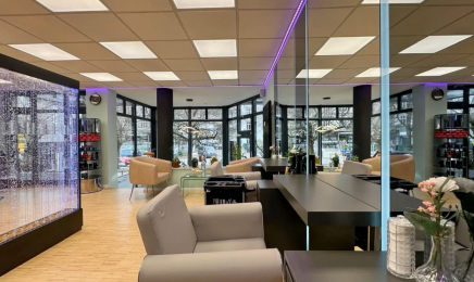 Elysian Cut & Beauty: Barbershop in Hamburg