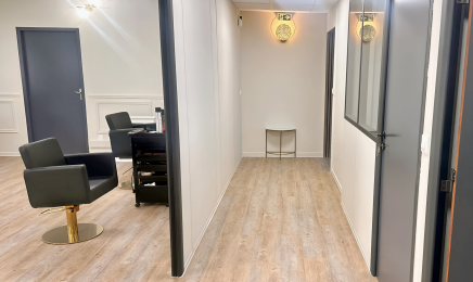Khadi Beauty - Centre Laser : Manucure à Aix-en-Provence