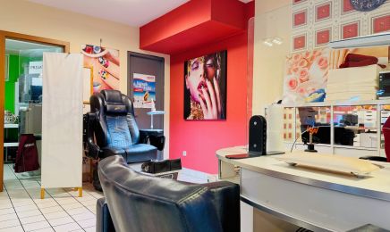 Marie Nails: Nagelstudio in Kornwestheim