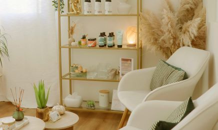 ASTERIA - CENTRE BIEN-ÊTRE ET ESTHÉTIQUE  : Coiffeur à Portes-lès-Valence