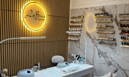 ESSENCE BEAUTY : Manucure à Paris