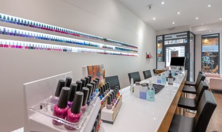Khroma Nail Bar - Marseille 1er : Manucure à Marseille