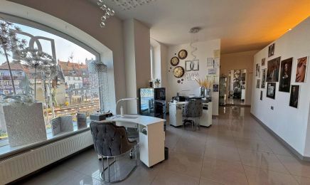 Di'Lara Deluxe Kosmetikstudio Wertheim: Kosmetikstudio in Wertheim