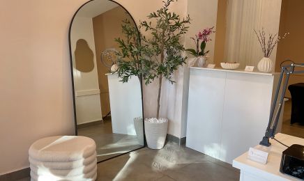 Maison Kayess et Strass dentaires : Institut de beauté à Six-Fours-les-Plages