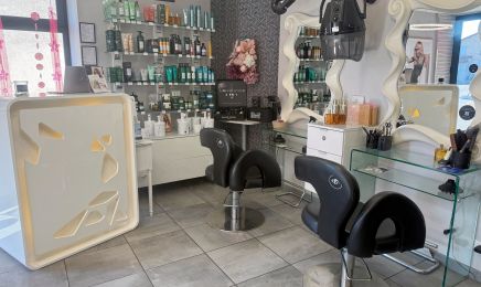 Couleur d’Ailleurs : Coiffeur à Compreignac