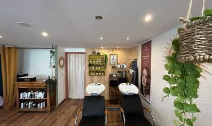 Objec’tif bien etre : Coiffeur à Saint-Jean-le-Vieux
