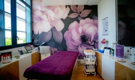 DermaFlo - Dermo-esthétique, épilation laser & électrolyse.  : Coiffeur à Chessy