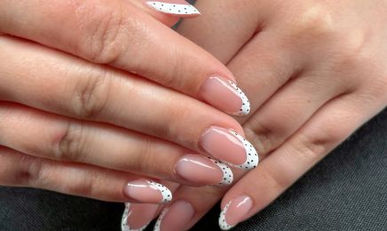 Man'ongle : Institut de beauté à Rieux-Minervois