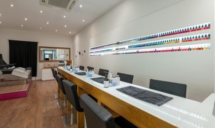 Khroma Nail Bar - Marseille 1er : Manucure à Marseille