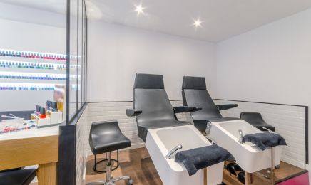 Khroma Nail Bar - Marseille 8e : Manucure à Marseille