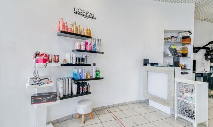 Hair Shop  : Coiffeur à Neufchâteau