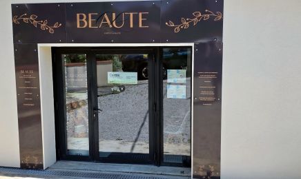 Delphine Donnarel  : Institut de beauté à Drémil-Lafage