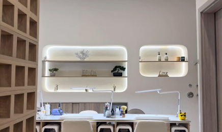 Juliet - Salon de Beauté: Nagelstudio in Hamburg