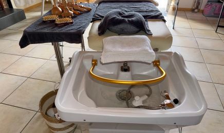 Yaoke Massages : Manucure à Bresnay