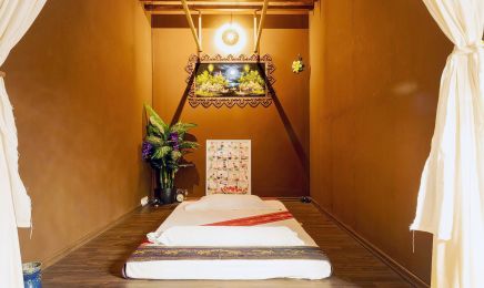Khon-Kaen-Thaimassage: Kosmetikstudio in München