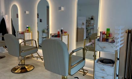 Melanin Beauty bar: Nagelstudio in Hamburg