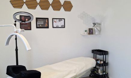 TH Kosmetik & Beauty : Kosmetikstudio in Harsefeld