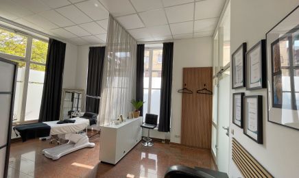 Tattoo- und Piercingstudio Stichflamme Permanent Make Up: Tattoo-Künstler in Erfurt