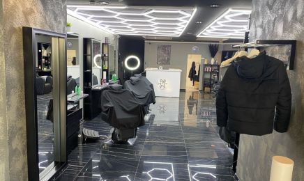 Lonlee P: Friseur in Neuss