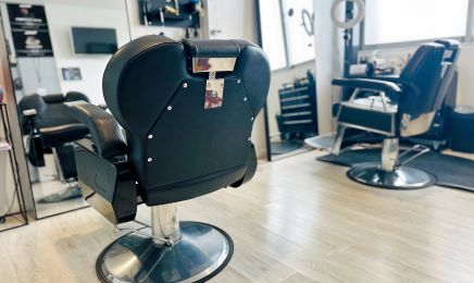Menino Barber  : Barbier à Leers