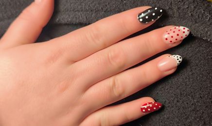 Du Vernis à l’ongle chez entre cop’in : Manucure à Bretteville-sur-Odon