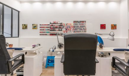 Institut Pompom Manucure : Manucure à Paris