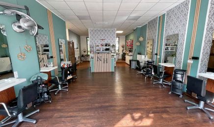 Haarstudio NH : Friseur in Berlin