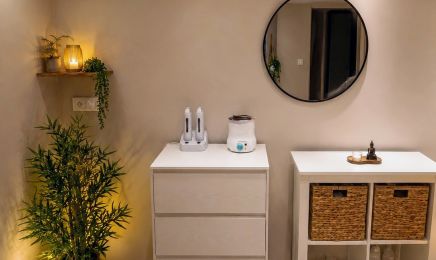 L'instant d'Océane chez Clarescence : Manucure à Meyzieu