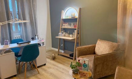 Cocoon n’flow - Institut de massage et d'esthétique Femmes Hommes & Enfants : Manucure à Coulounieix-Chamiers