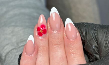 Mina Beauty - Ongles&Cils  : Manucure à Brest