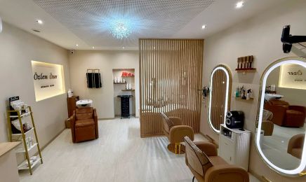 Özlem Özer : Institut de beauté à Frontenex