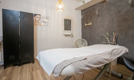 Institut Azenaïs Centre LPG et Drainage Lymphatique : Institut de beauté à Draguignan