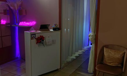 AB Beauty : Manucure à Lescure-d'Albigeois