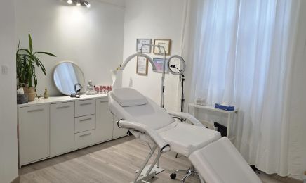 Lamia Brow & Lips : Institut de beauté à Nice
