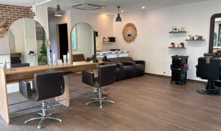 Lixora  : Coiffeur à Viviers-lès-Montagnes