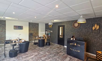 Nail&co custom : Manucure à Moulins