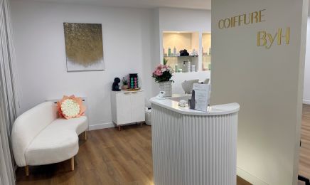 Coiffure By H  : Coiffeur à Ambarès-et-Lagrave