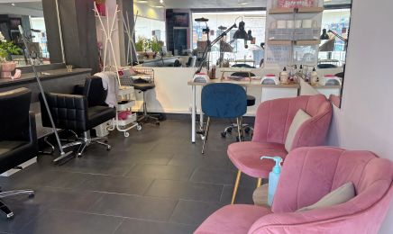 Camille Nails Expert  : Institut de beauté à Marseille
