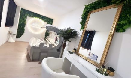 A.DERMO EXPERT ESTHETIC - Centre de maquillage permanent & Microblading : Institut de beauté à Villemeux-sur-Eure