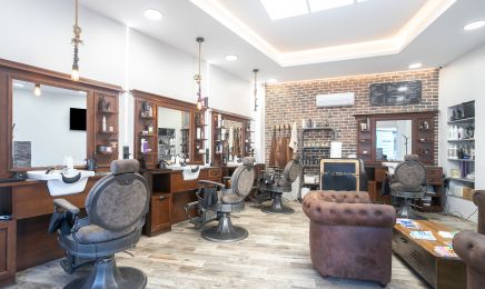 Lui Coiffeur Homme Barbier - Draguignan  : Coiffeur à Draguignan