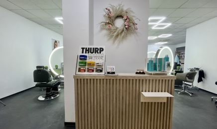 Hairzlich Friseursalon & Friseurbedarf: Barbershop in Garbsen