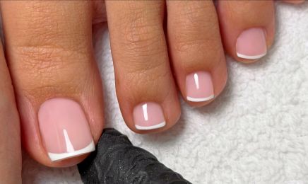 Nails.shines : Manucure à Marseille