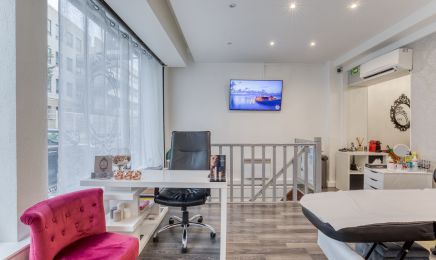 O Bar à Sourcil : Institut de beauté à Clichy