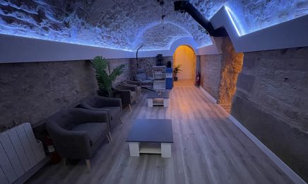 Beauté + : Manucure à Paris