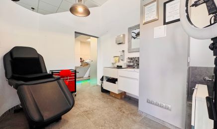 Timeless Hair : Friseur in Krayenberggemeinde