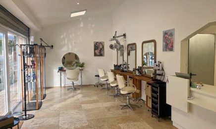Aurore Coiffure : Coiffeur à Tourrettes