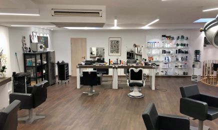 Die Haarnadel: Friseur in Kamen